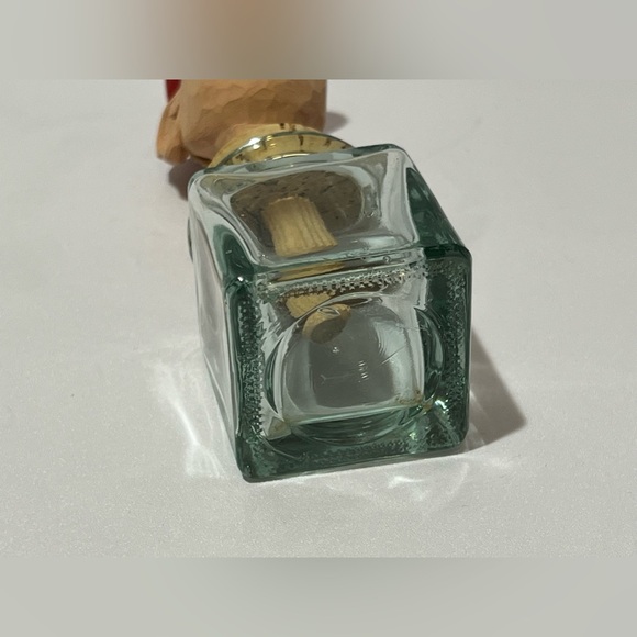 Vintage Craved Wood Bottle Cork Topper Signed 1998 Mini Square Glass Baseball Ca - Picture 8 of 10